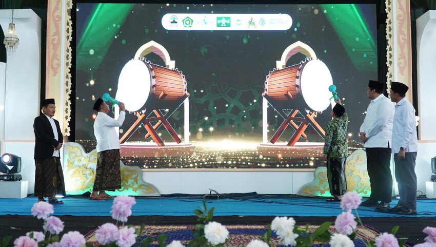 Pekan Madaris RMI PWNU Jateng Dibuka, Gus Yasin Dorong Penguatan Madrasah Diniyyah