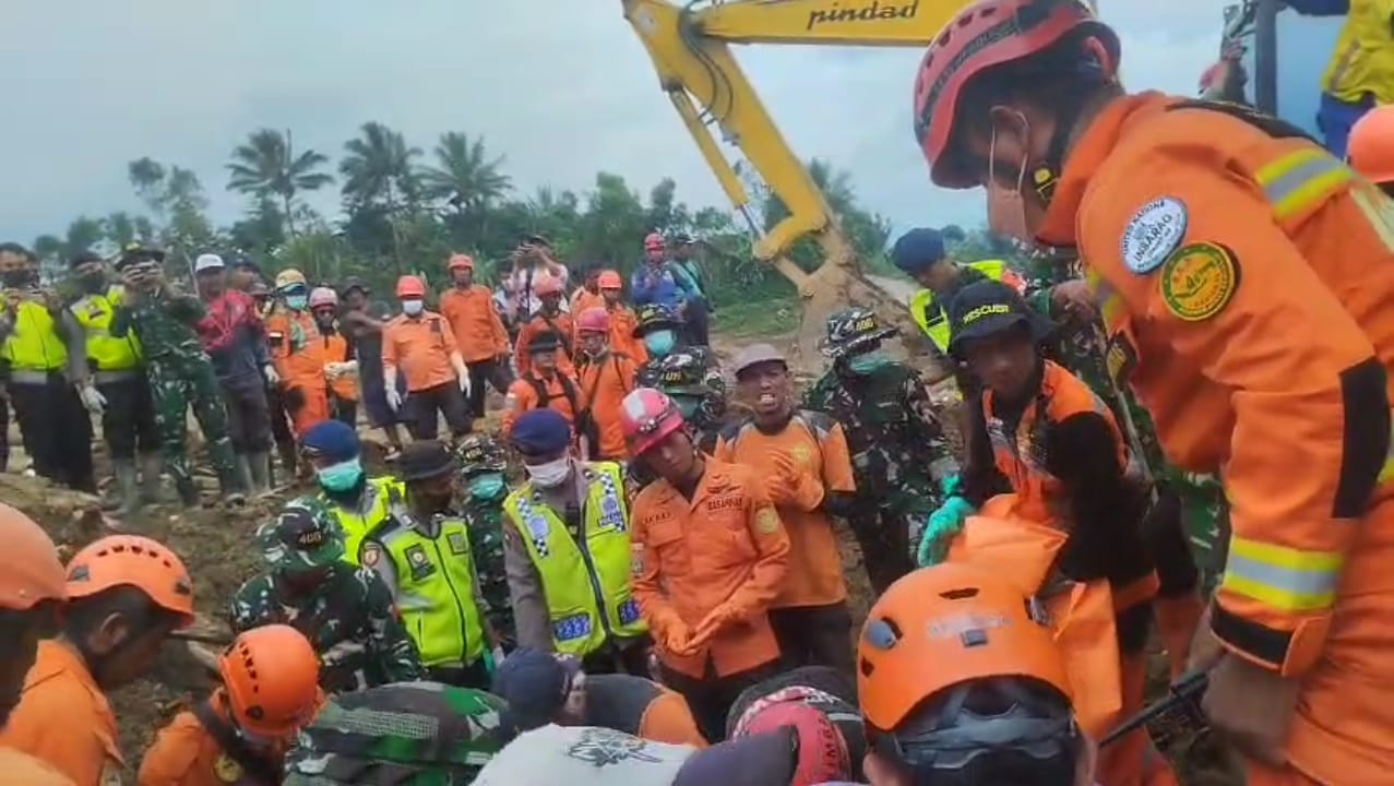 Update Banjarnegara, LPBI PWNU Jateng: 6 Korban Longsor Pandanarum Kembali Ditemukan